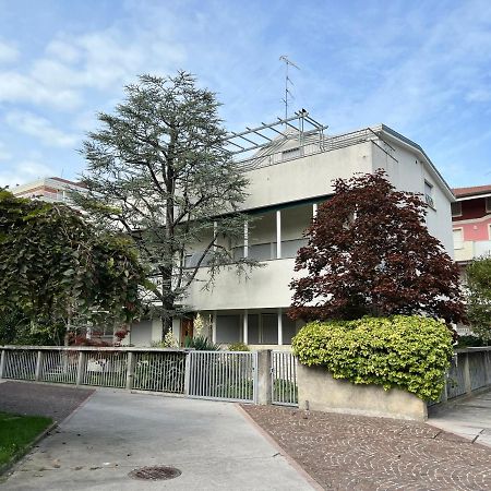 Villa Verdi Apartments Grado Exteriér fotografie